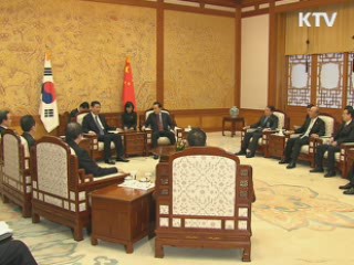 이명박 대통령-시진핑, "북 비핵화 공동 노력"