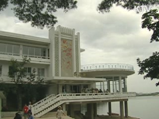 정부 "금강산사업자 선정은 미 정부 허가대상"