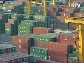 10개월째 경상흑자…흑자폭은 감소