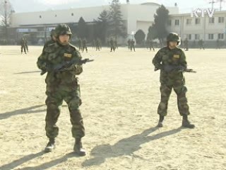 여대생 ROTC "군인으로 다시 태어납니다"