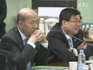 윤증현 장관 "한국 재정건전성 매우 양호" 