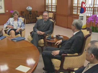 대규모 추도대회···공식 애도기간 종료