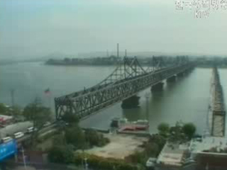 北, 남북경제관계 개선 적극 나설 것