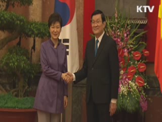 한-베트남 정상회담···"내년까지 FTA 타결"