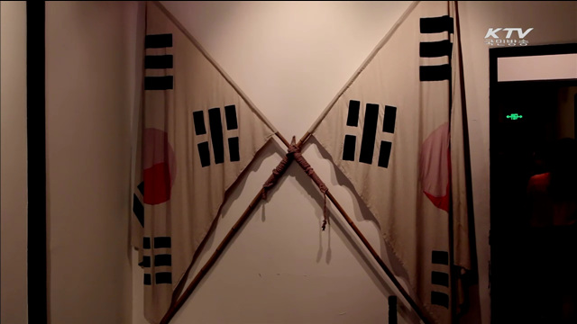 박 대통령, 임시정부청사 재개관식 참석…오후 귀국