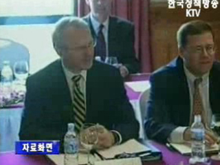 `힐, 26일 방중 6자회담 논의 계속할 것`