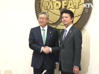 한.일.중 외교장관, '북 로켓' 집중 논의