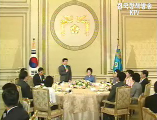 노무현 대통령, 스승의날 기념 모범 교원 초청 오찬