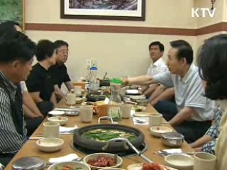 이 대통령, 이문동 골목상가 방문