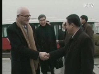 보즈워스 특별대표 오늘 북측과 회담