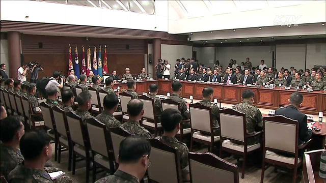 박 대통령, 전군 주요지휘관 오찬…확고한 국방태세 강조