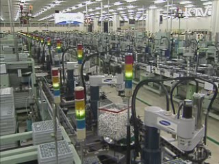 중소기업 생산 증가, 대기업의 절반