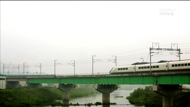 차세대 고속열차 '해무' 시속 430km