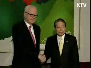 유명환 장관 "북 미사일, 6자회담에 악영향"