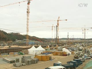 이 대통령 "국민투표 검토하고 있지 않다"