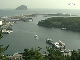 정부, '제주 민군복합형 관광미항' 예정대로