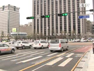 서울 '꼬리물기 자동차단 교차로' 강남으로 확대