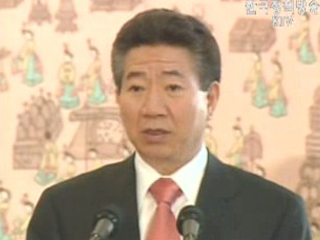 청와대 총기난사 애도, 대책회의 등 전화