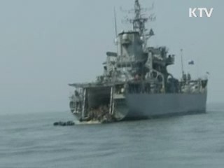 구조 7일째, 선체진입 주력