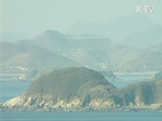 이 대통령 '새 10년, 일류국가 향해 도약' 