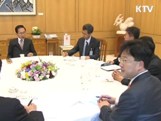 이 대통령 "DTI 풀면 가계부채 증가 우려"