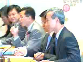 공산품 일부 성과 주요 쟁점은 평행선