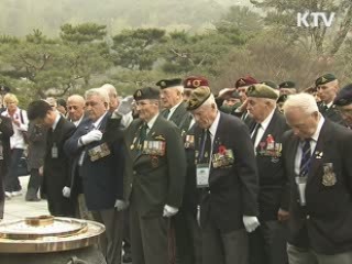 6.25 참전 캐나다 형제, 60년만에 '유해상봉'