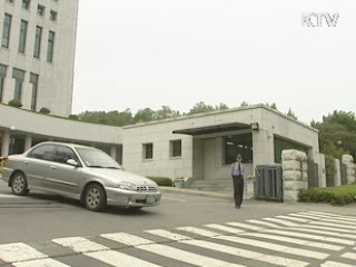 이 대통령 "스폰서 사건, 검찰문화 바꾸는 계기로"