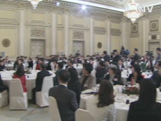 이 대통령 "따뜻한 이웃 있어 어려움 극복"