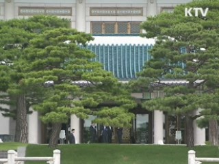 이 대통령 "등록금, 시간 갖고 대안 마련"