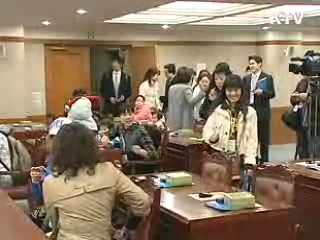 다문화가정 주부에 한국 금융 교육