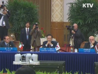 이 대통령, ASEM 기간 中·日과 정상회담