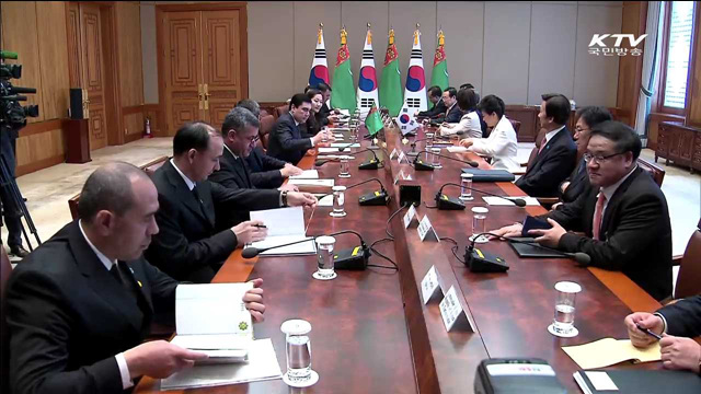 한-투르크 정상회담…130억 달러 규모 협정·MOU 체결