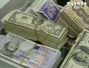 정부대책으로 원달러 환율 990원대 회복
