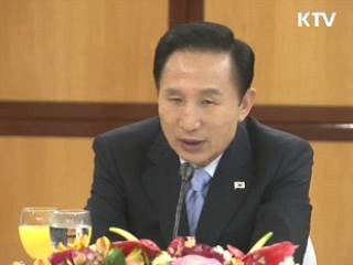 이 대통령, 해외순방 오늘 출국