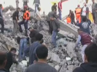 터키에 구호 '손길'···사망자 1천명 넘을 듯