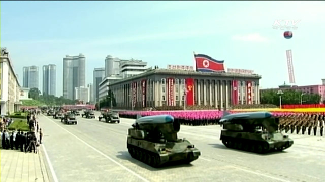 北 방사포 쏠 때 민항기 비행중…"안전 위협"