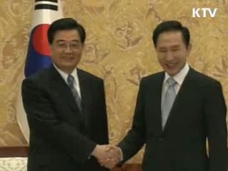 한·중 "北 로켓, 논의 필요 공감"