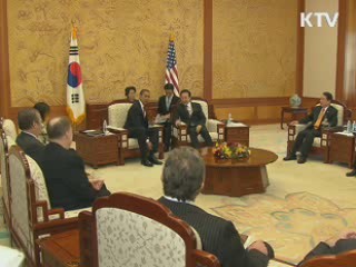 이대통령-오바마 전화통화 북핵 등 논의