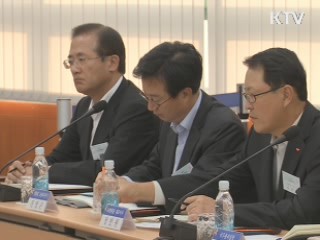 이 대통령 "일자리 창출 기업이 최고의 기업"