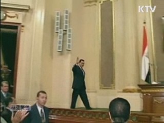 "무바라크, 혼수상태…호흡기 의존"