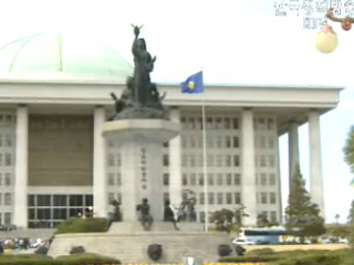 부채 ‘눈덩이’