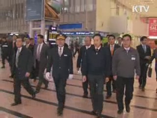 이 대통령 "철도파업 이해할 수 없다"