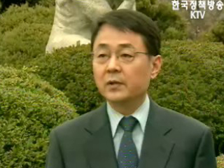 고위급 회담서 일괄타결 시도