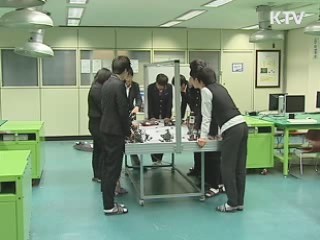 이 대통령, 교육개혁대책회의 직접 주재