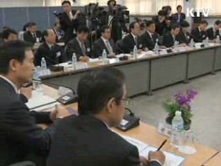 이 대통령 "열심히 가르치는 교사 우대 받아야"