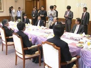 한은 "경기 뚜렷한 회복…남유럽 대비 필요"