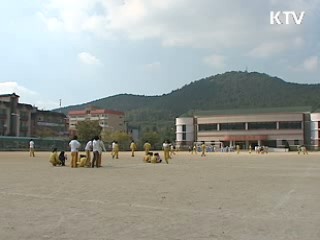 방과후 학교·교사열의가 성적개선 영향