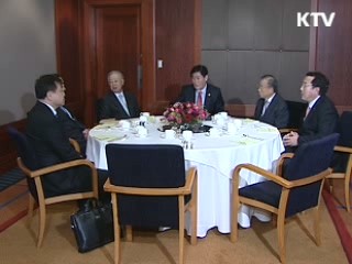 최경환 장관 "중소기업 지원, 중견기업으로 육성"