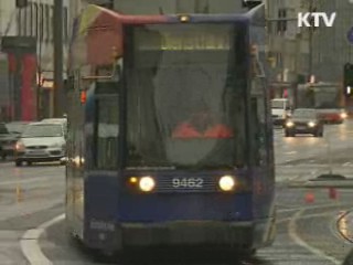 본, 행정도시에서 기업도시로 변모